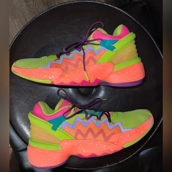 adidas D.O.N. Issue #2 'Prove Em Wrong/Let Em Hate men’s size 7 women’s 8.5 - Picture 10 of 14